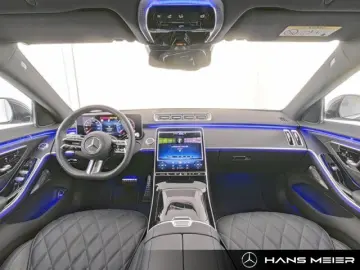 MERCEDES-BENZ S 500 4M AMG Burmester Airmatic Ambien…