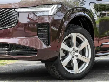 VOLVO XC90 T8 AWD Plus Dark Reskin NP 95.590 -  PANO H