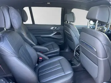 BMW X7 xDrive40d Inkl. € 1.190 Zubehörbonus  M Sport