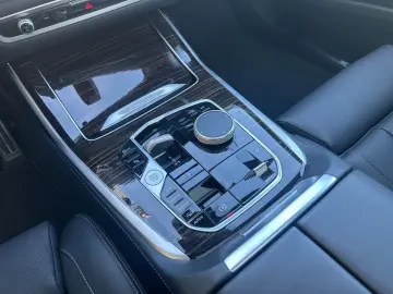 BMW X7 xDrive40d Inkl. € 1.190 Zubehörbonus  M Sport