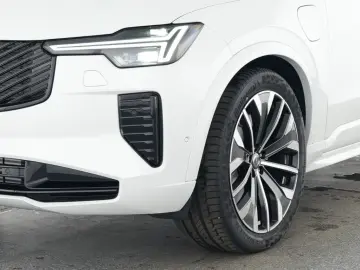 VOLVO XC90 FACELIFT Ultra Dark Recharge Plug-In Hybrid