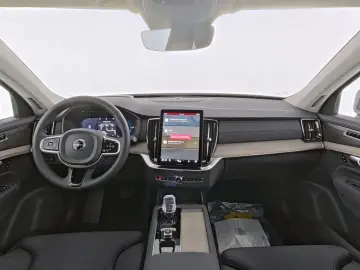 VOLVO XC90 FACELIFT Ultra Dark Recharge Plug-In Hybrid