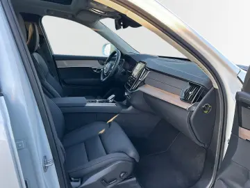 VOLVO XC90 Facelift Recharge T8 AWD Plus Bright 7-Sitz