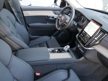 VOLVO XC90 T8 Plus Dark Reskin 360    Harman Kardon