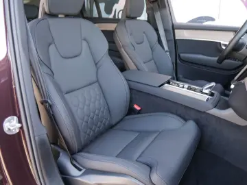 VOLVO XC90 T8 Plus Dark Reskin 360    Harman Kardon