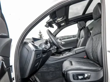 BMW X5 xDrive40d M Sport HUD PANO ACC AHK 360 KAM