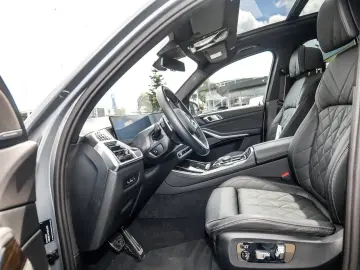 BMW X5 xDrive30d M Sport HUD PANO ACC AHK 360 KAM
