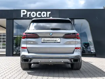 BMW X5 xDrive30d M Sport HUD PANO ACC AHK 360 KAM