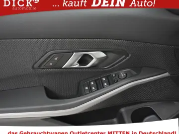 BMW 318i Aut. NAVI PLUS VIRTUAL LED SHZ APPLE DAB MF