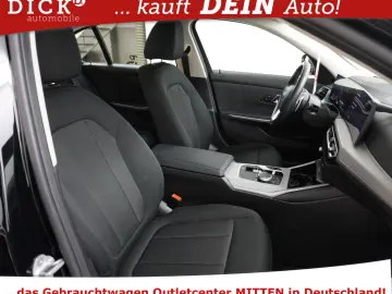 BMW 318i Aut. NAVI PLUS VIRTUAL LED SHZ APPLE DAB MF