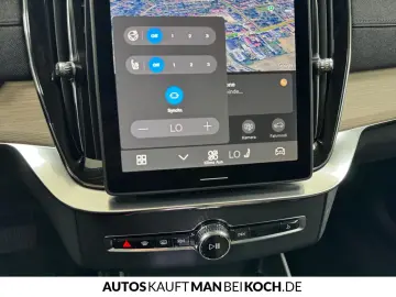 VOLVO XC90 T8 AWD Plus Dark PHEV HUD 360  Matrix ACC