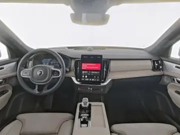 VOLVO XC90 T8 AWD Ultra Bright ACC AHK HUD AKTIVSITZE