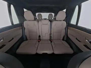 VOLVO XC90 T8 AWD Ultra Bright ACC AHK HUD AKTIVSITZE