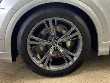 AUDI Q8 55 TFSI Qu Matrix SoftClose 360