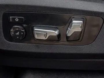 BMW X5 30d M SPORT.PANO.LUFTF.SOFTC.HUD.LHZ.360.AHK