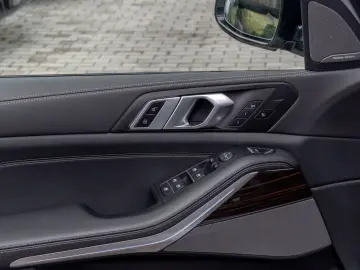 BMW X5 30d M SPORT.PANO.LUFTF.SOFTC.HUD.LHZ.360.AHK