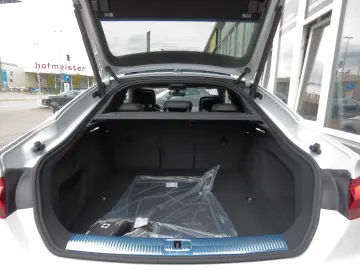 AUDI A5 Sportback 40TDI S tronic PANO NAV S line int.