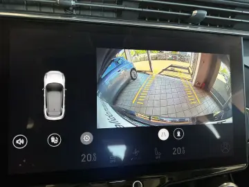 LYNC AND CO 01 HEV Navi ACC Panorama LED AppleCarPla…