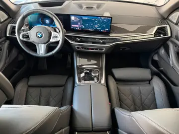 BMW X5 30d xDrive M Sport Pro  B&W   Sky-Dach  AHK