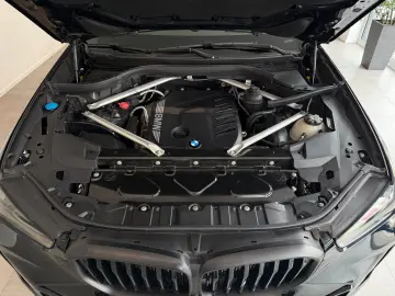 BMW X5 30d xDrive M Sport Pro  B&W   Sky-Dach  AHK