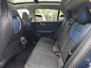 LYNC AND CO 01 1.5 TD 192 kW PHEV El. Panodach Navi Digitale
