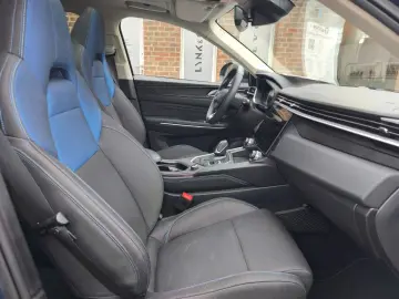 LYNC AND CO 01 1.5 TD 192 kW PHEV El. Panodach Navi Digitale