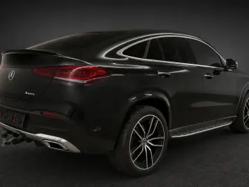 MERCEDES-BENZ GLE 350 e Coupe 3x AMG SPORT LUFT PANO…