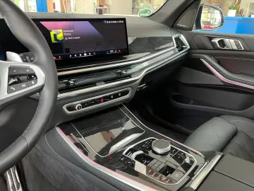 BMW 40 d xDrive M Sport  Pano AHK H&K Innovation