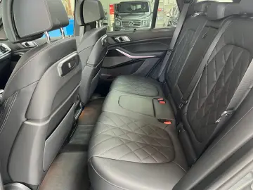 BMW 40 d xDrive M Sport  Pano AHK H&K Innovation