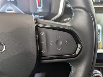 LYNC AND CO 01 1 5TD PHEV (EURO 6d) LED NAVI ACC PANO
