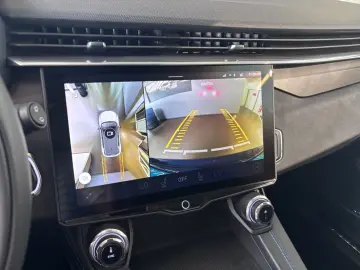 LYNC AND CO 01 PHEV Automatik Plug In Hybrid 20