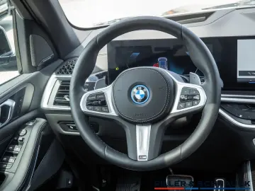 BMW X5 xDrive 50e M-Sport HUD FACEL. LED PANO 360