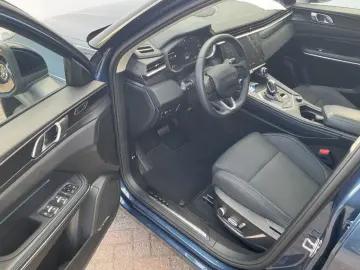 LYNC AND CO 01 1.5 262pk PHEV Adapt.Cruise Panodak Carplay M