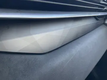 LYNC AND CO 01 1.5 262pk PHEV Adapt.Cruise Panodak Carplay M