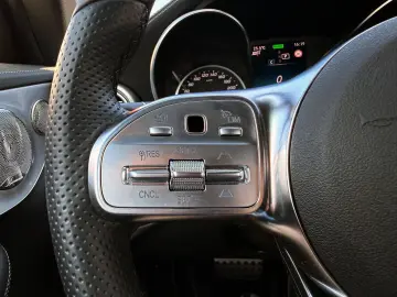 MERCEDES-BENZ C200 Cabrio 4Matic AMG-Line ACC 360  H…