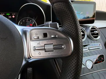 MERCEDES-BENZ C200 Cabrio 4Matic AMG-Line ACC 360  H…