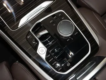 BMW X5 40 d xDrive M-Sport-Pro AHK DSC Kamera 20