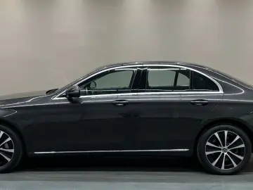 MERCEDES-BENZ E300 de  1. HAND LUXURY PAKET MEMORY