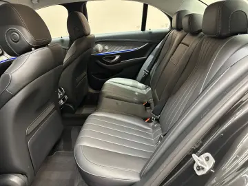 MERCEDES-BENZ E300 de  1. HAND LUXURY PAKET MEMORY