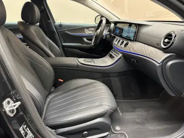MERCEDES-BENZ E300 de  1. HAND LUXURY PAKET MEMORY