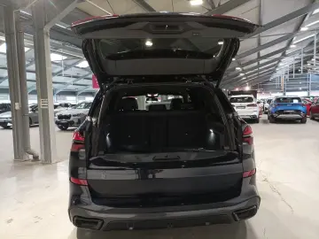 BMW X5 xDrive50e M Sport LED Navi HuD CAM Ha-Kardon