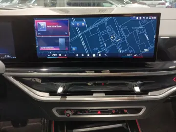 BMW X5 xDrive50e M Sport LED Navi HuD CAM Ha-Kardon