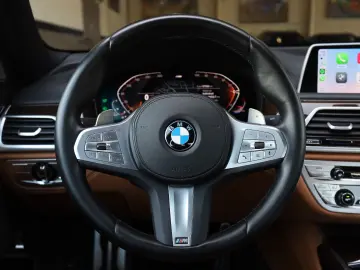 BMW 730d 360  HUD SHZ DAB AIRMATIC HarmanKardon R19