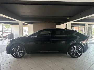 KIA EV6 GT-Line PANO MERIDIAN HUD SHZ ACC 360  BLACK