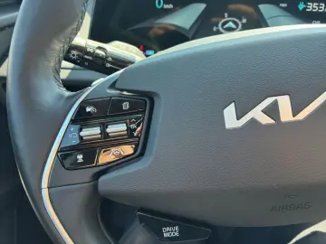 KIA EV6 77 4 kWh 2WD   WP   NAVI   SHZ   KLIMAAUTO