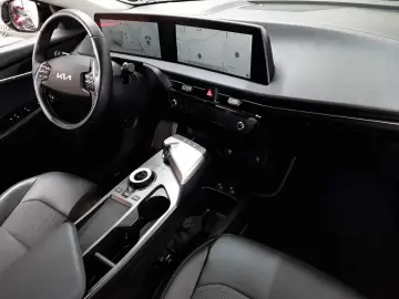 KIA EV6 58-kWh