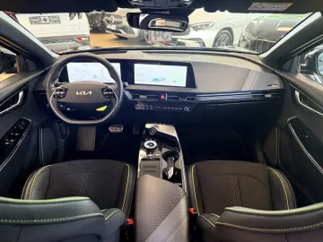 KIA EV6 GT 4WD MERIDIAN HUD 360 ACC Alcantara 1.Hand