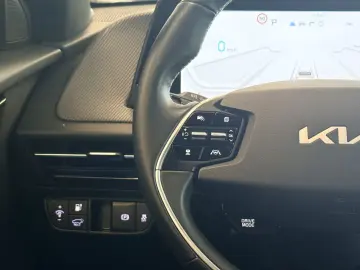 KIA EV6 GT 4WD MERIDIAN HUD 360 ACC Alcantara 1.Hand