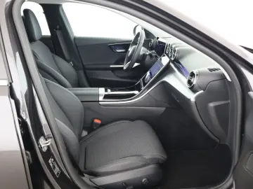 MERCEDES-BENZ C 180 Avantgarde Advanced AHK LED Kamera Navi