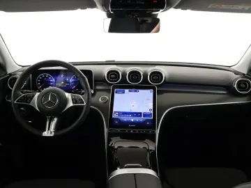 MERCEDES-BENZ C 180 Avantgarde Advanced AHK LED Kamera Navi